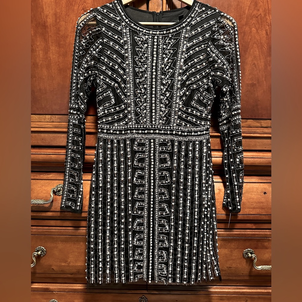 Aidan Mattox women's sequin beaded Mini dress size US2. Perfect condition - Picture 1 of 5
